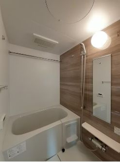 クラール　ミッテの浴室|★オートバス仕様・追い焚き機能＆浴室乾燥機付き。★