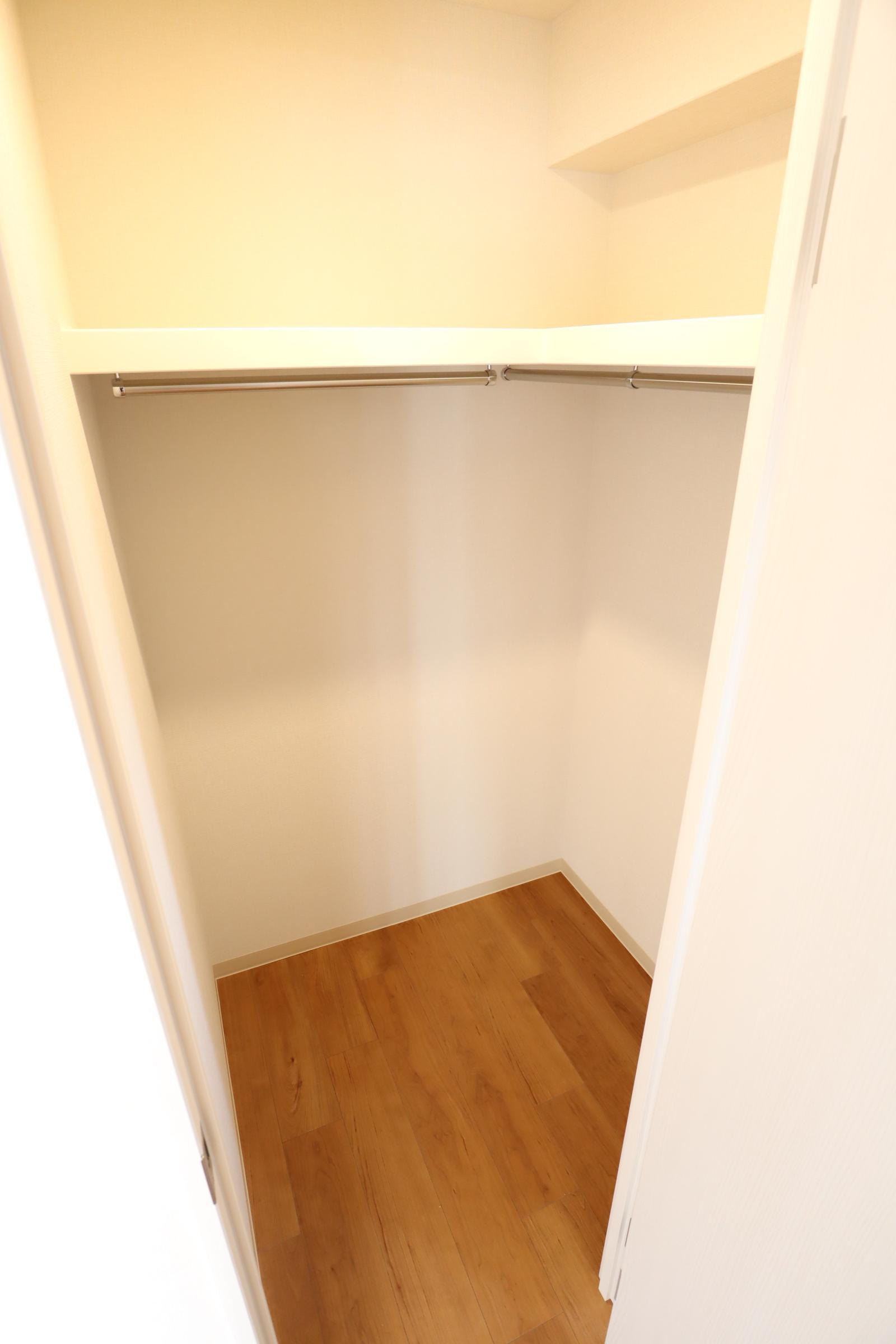 大阪市都島区東野田町１丁目の賃貸マンションの収納