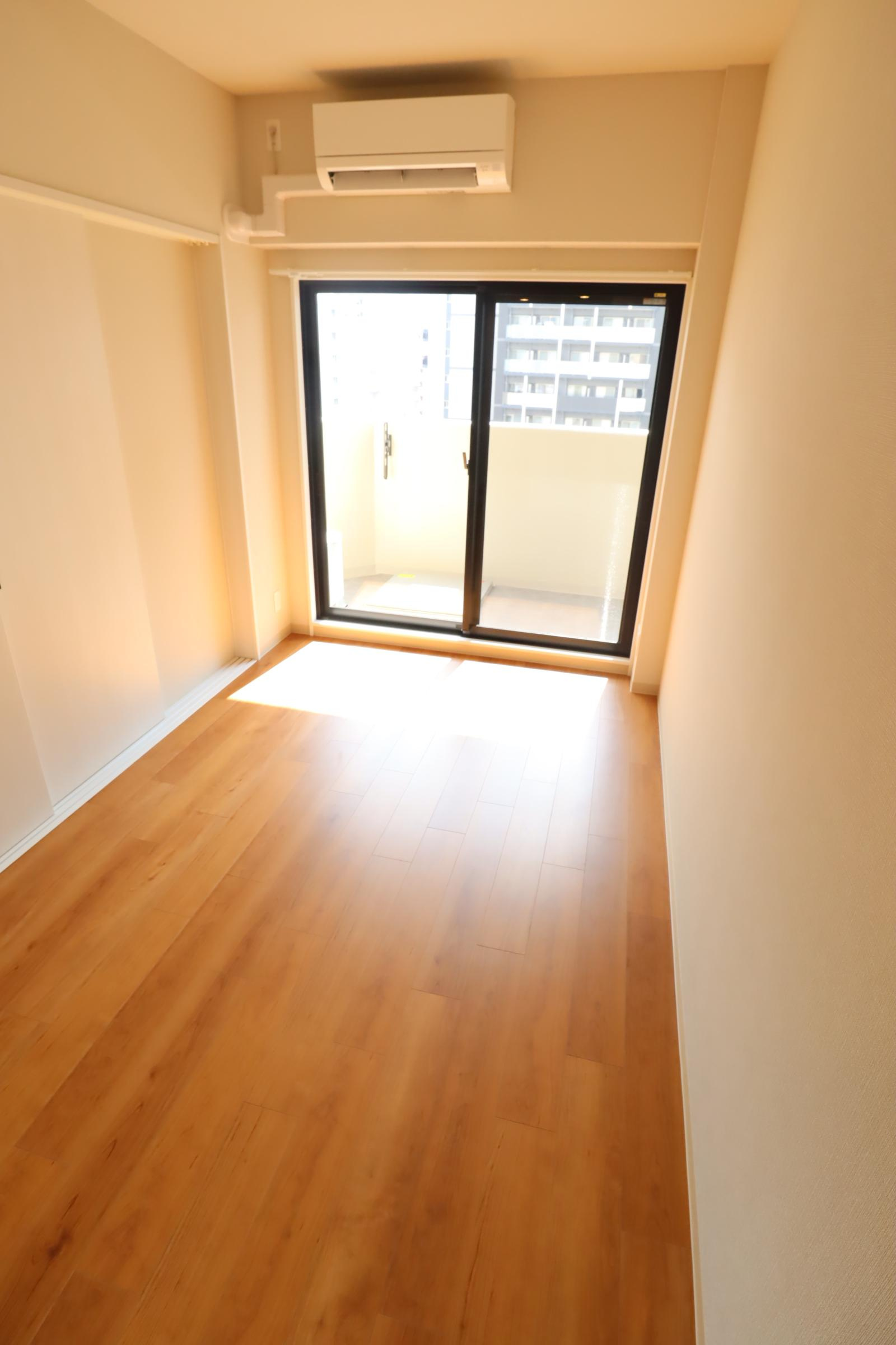 大阪市都島区東野田町１丁目の賃貸マンションの居間・リビング