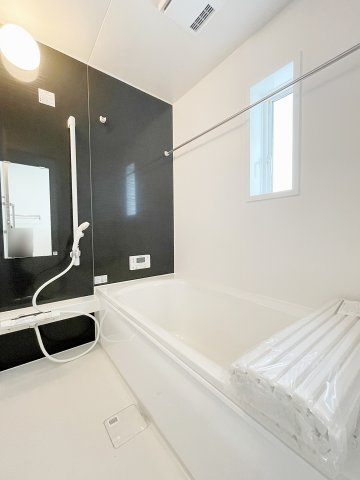 新築戸建・新築建売　柴田町船岡字上大原【耐震+制震】東船岡小・船岡中の浴室|浴室乾燥機付きのバスルーム！追い焚き機能もついているので毎日快適のバスタイム♪