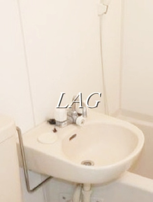 【洗面所】 | レジデンツ堀切 | 洗面台です。