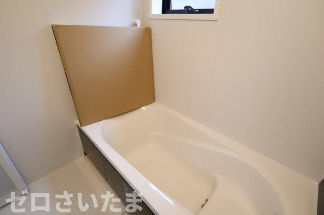 《仲介手数料無料》南区大字大谷口2538-2新築一戸建てリーブルガーデンの浴室|撮影日 2025年11月27日 14:30 曇り