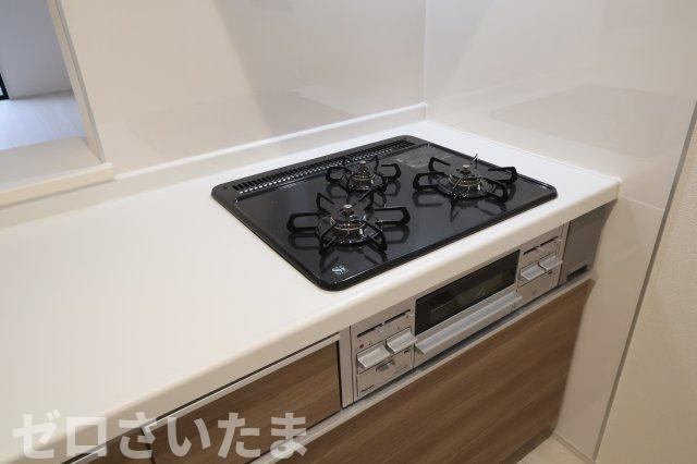 《仲介手数料無料》南区大字大谷口2538-2新築一戸建てリーブルガーデンのキッチン|撮影日 2025年11月27日 14:30 曇り