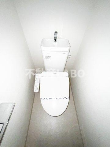 ソルテラスNAMBAフロントのトイレ