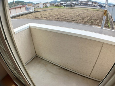 【バルコニー】 | ジェルメ園部Ⅰ | 広々としたバルコニーです