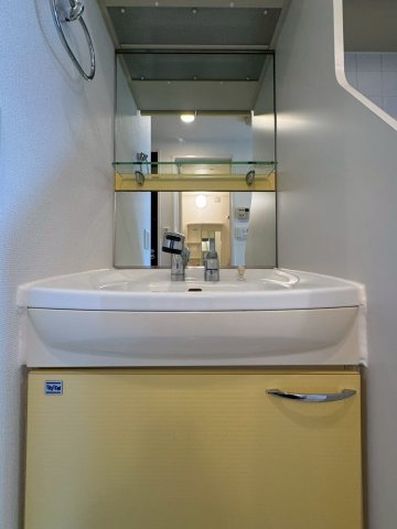 プレサンス大須観音駅前サクシード　名古屋市賃貸　仲介手数料無料の洗面所