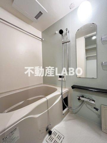 プレサンス DOMECITY コレーレの浴室