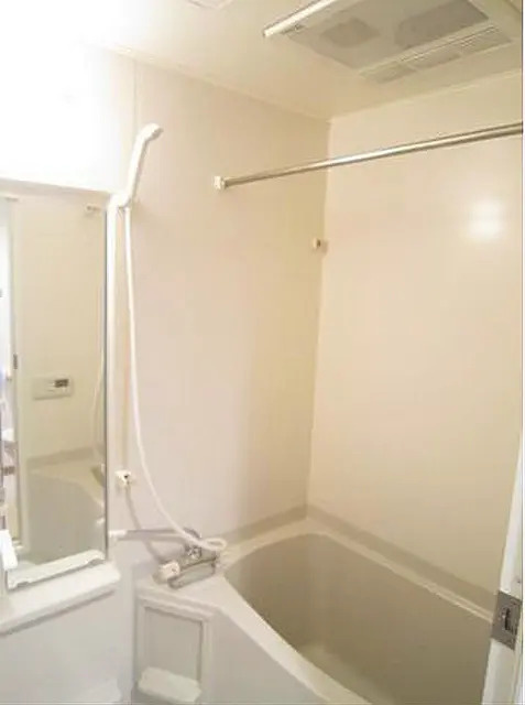 エルヴァージュ神田神保町/メディカルモール神田の浴室|※別室参考写真です。