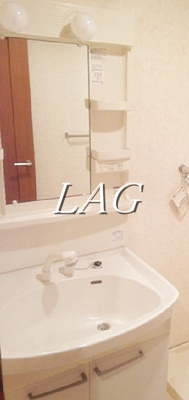 【洗面所】 | ヴァンヴェール | 洗面台です。