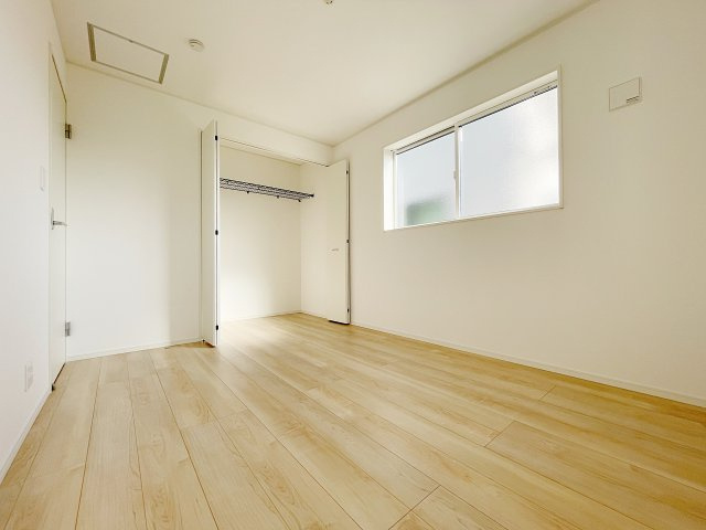 新築戸建・新築建売　柴田町船岡字上大原【耐震+制震】東船岡小・船岡中の洋室|クローゼット収納を上手に使えば部屋をすっきり整頓しながら使えます！