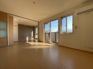 【居間・リビング】 | シャン・クレール