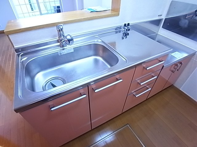 メゾンオルタンシア2のキッチン