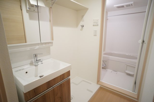 R-smart本妙寺の独立洗面台