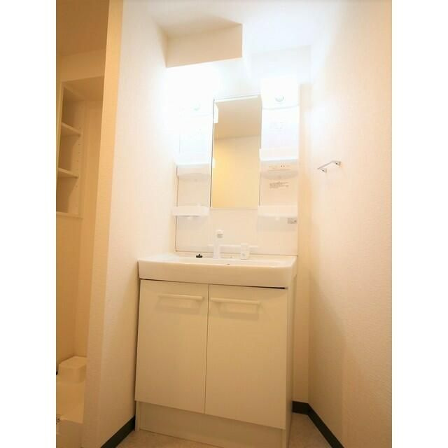 プレール・ドゥーク東向島の洗面所