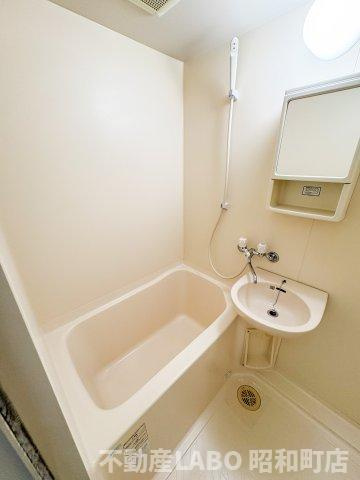 メゾンドフェンテの浴室