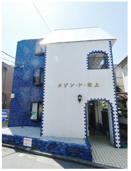 メゾン・ド・坂上のエントランス