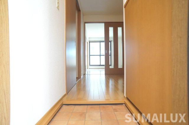 長命ハイムの玄関