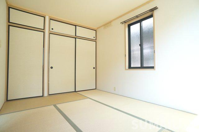 長命ハイムの和室