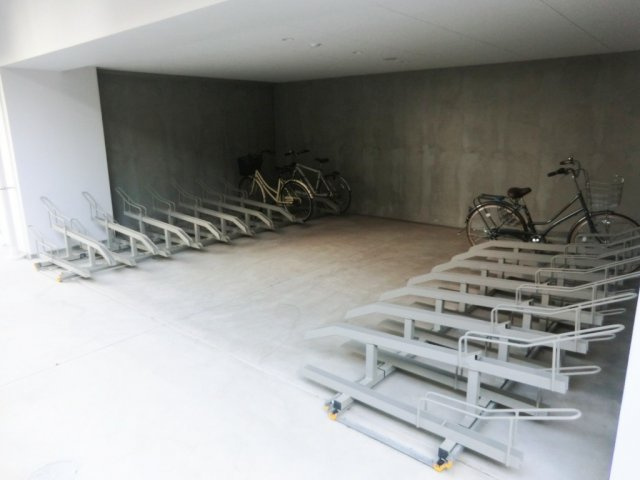 さいたま市中央区大字下落合の賃貸マンションのバルコニー