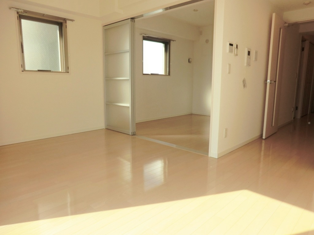 さいたま市中央区大字下落合の賃貸マンションの居間・リビング