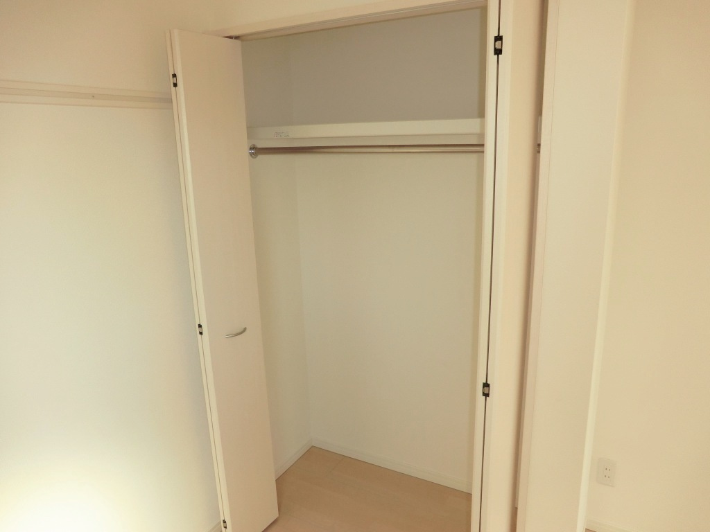 さいたま市中央区大字下落合の賃貸マンションの独立洗面台