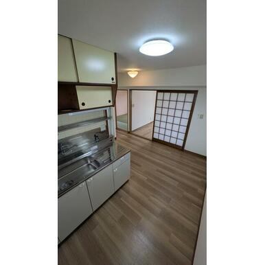 京福日之出マンションの内装