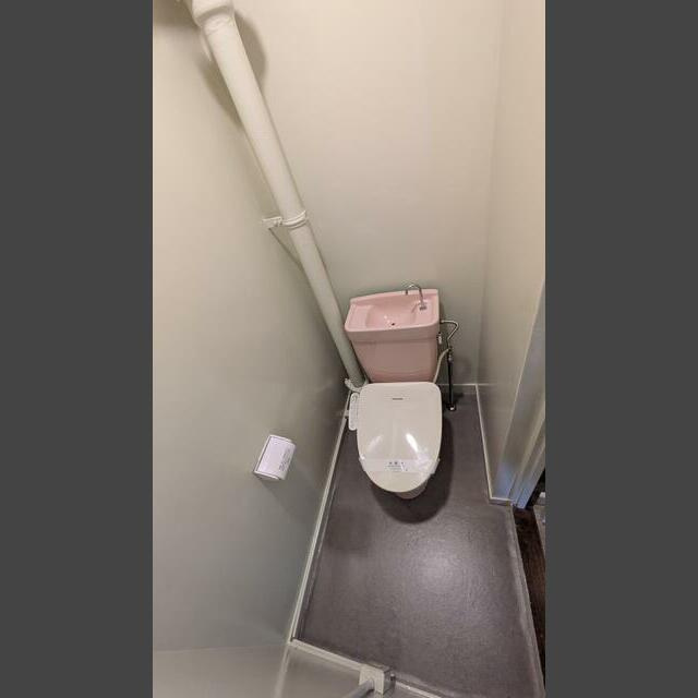 京福日之出マンションのトイレ