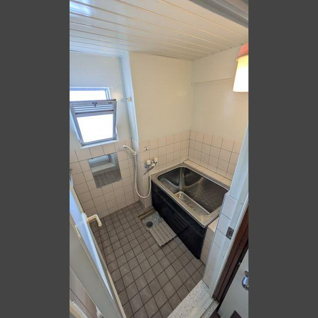 京福日之出マンションの浴室