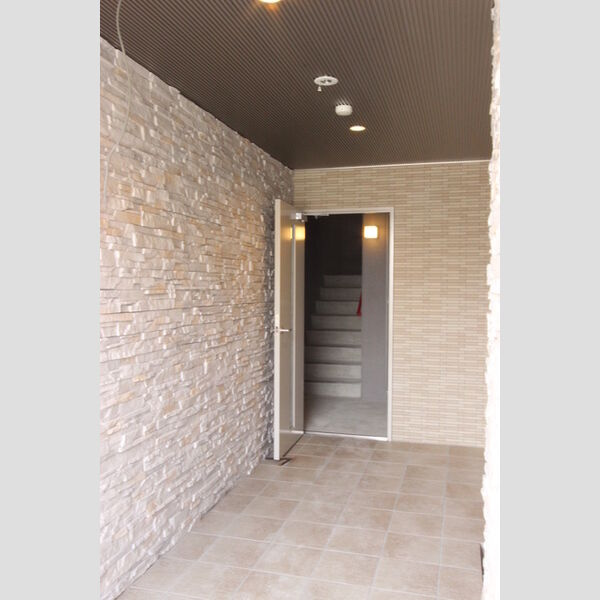 ラトレ白鳥　名古屋市賃貸　仲介手数料無料のロビー