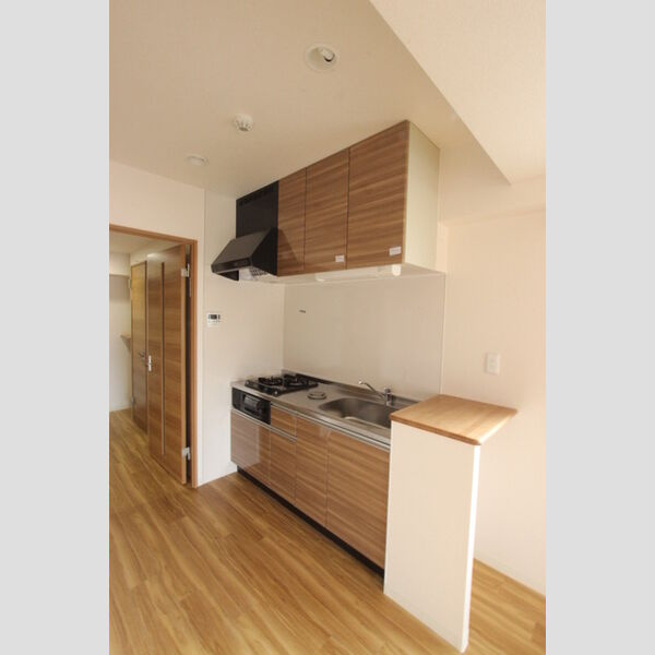 ラトレ白鳥　名古屋市賃貸　仲介手数料無料のキッチン