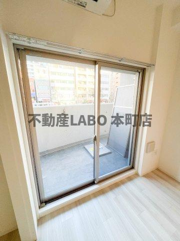 セレニテ難波リアンのバルコニー