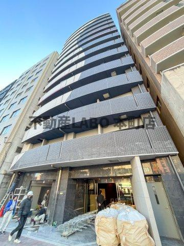 セレニテ難波リアンの外観