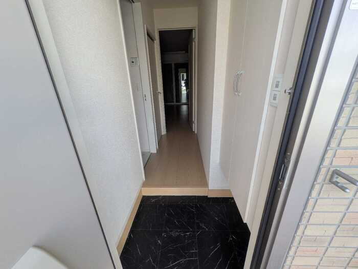 プリムローズⅡの玄関