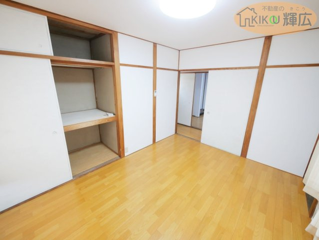 【寝室】 | 高砂市時光寺町　中古戸建