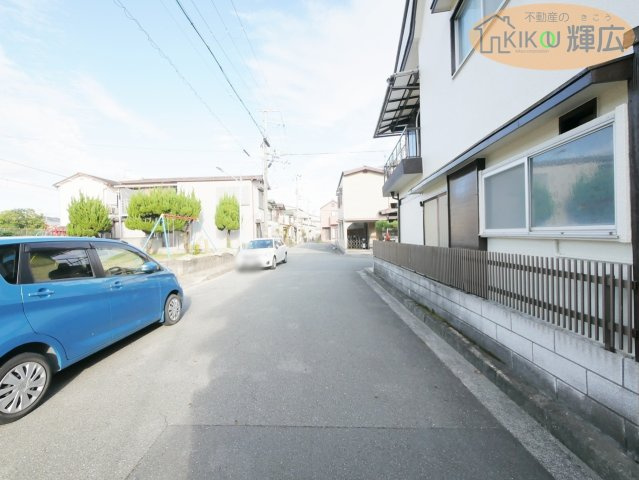【前面道路含む現地写真】 | 高砂市時光寺町　中古戸建