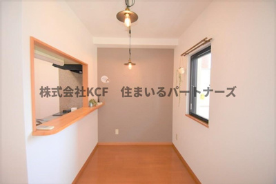 【セキュリティ】 | ドゥブラン上津 | 明るい室内です