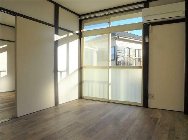 【洋室】 | 共栄ハウス