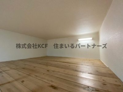 【居間・リビング】 | プライマリー久留米大西 | 明るい色調の室内です