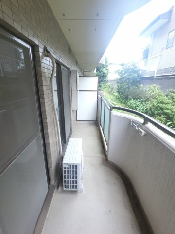 【バルコニー】