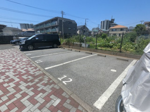 【駐車場】