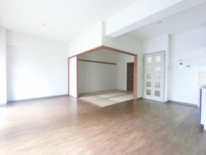 【居間・リビング】