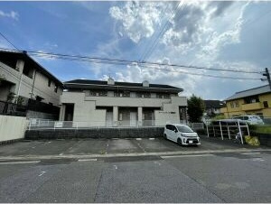 アーバンライフ猪高台の駐車場