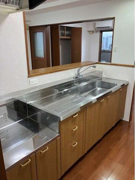 OSM植田・壱番館のキッチン