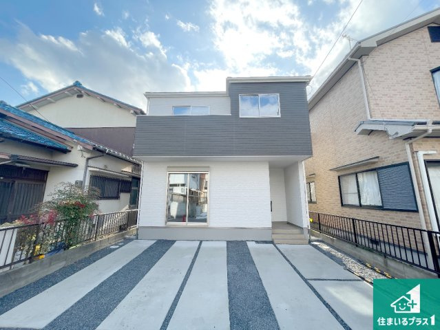 栗東市中沢　第3期　新築一戸建ての外観|お客様に長く安心して住んでいだだける事にこだわった家づくり！住んでからのアフターサービスにもしっかりと取り組んでいます！