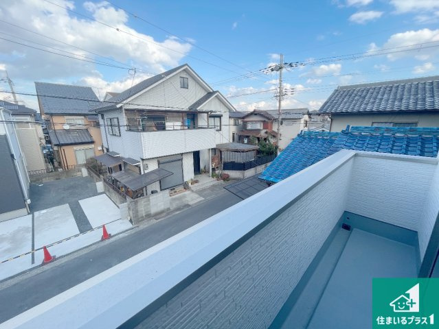 栗東市中沢　第3期　新築一戸建てのバルコニー|日当たりのよいバルコニー！お部屋が開放的に！