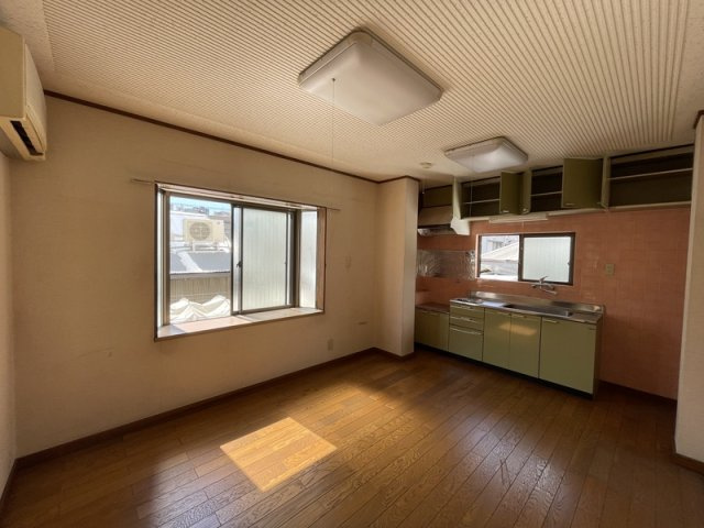 KCS鶴橋の内装
