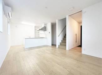 【居間・リビング】