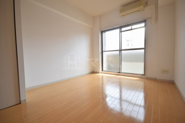 ラナップスクエア東天満の居間・リビング