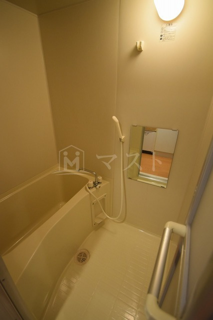 ラナップスクエア東天満の浴室