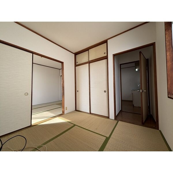 山喜多コーポの和室